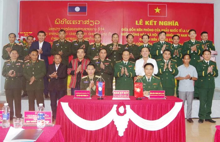 Tỉnh Quảng Trị và các tỉnh biên giới nước bạn Lào luôn kết nghĩa, phối hợp để bảo đảm tốt an ninh biên giới và hỗ trợ người dân vùng biên,