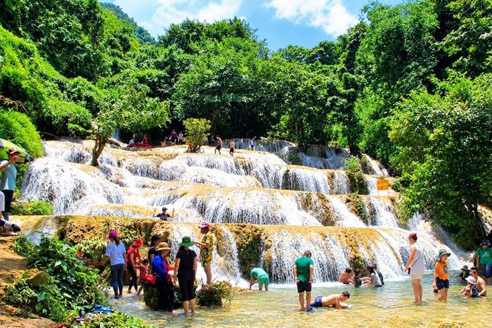 Xã Thạch Quảng nằm ở vùng núi phía bắc tỉnh Thanh Hóa, nơi đây có Thác Mây là một danh thắng nổi tiếng Ảnh: Đông Sơn