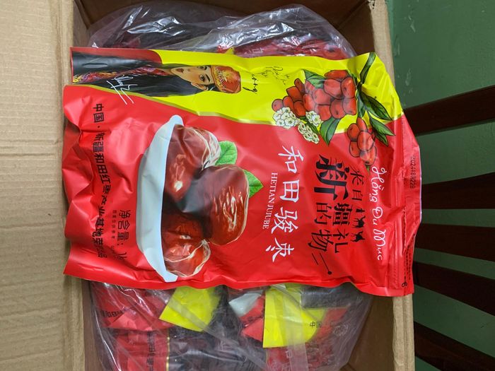 Sản phẩm táo đỏ mang thương hiệu "Hằng Du Mục" của SUN YUPENG (Tôn Bằng) xâm phạm quyền sở hữu công nghiệp