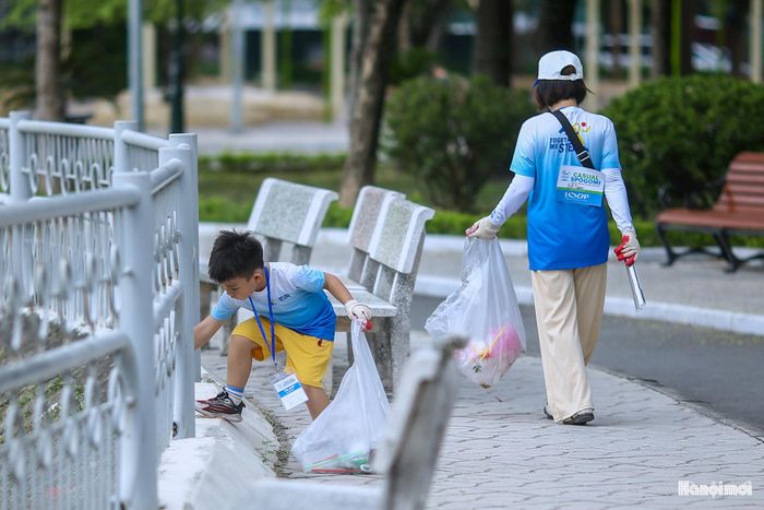 Đây là lần đầu tiên hoạt động thể thao nhặt rác này được tổ chức tại Hà Nội. Trước đó, sự kiện World cup Spogomi được tổ chức tại TP Hồ Chí Minh, trong đó Việt Nam là một đội tham dự.