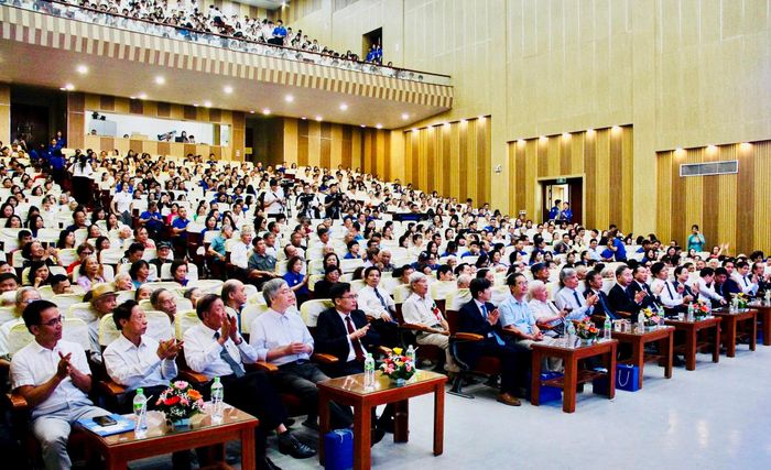Quang cảnh buổi lễ. Ảnh: SĐ