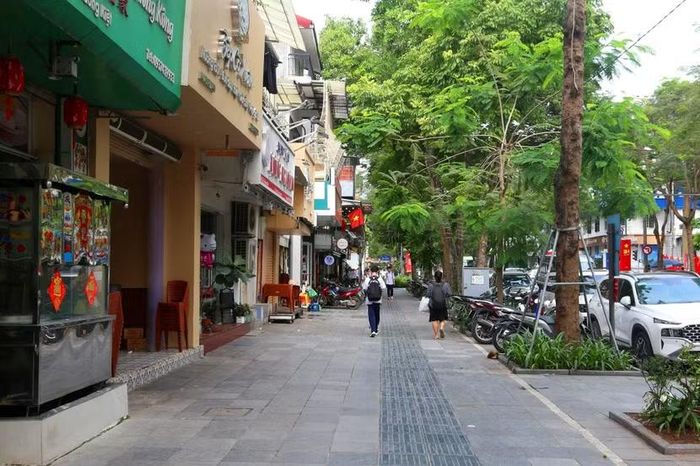 Nhiều tuyến phố trên địa bàn Thủ đô đã thay đổi rõ rệt sau chiến dịch lập lại trật tự đô thị