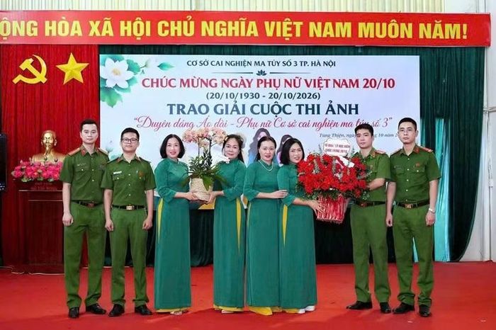 Hoạt động chào mừng ngày 20/10 tại Cơ sở Cai nghiện ma tuý số 3 Hà Nội