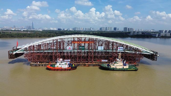 Cầu được coi là biểu tượng mới của TPHCM cho mục đích du lịch, tham quan giải trí. Ảnh: Đ.Xá.
