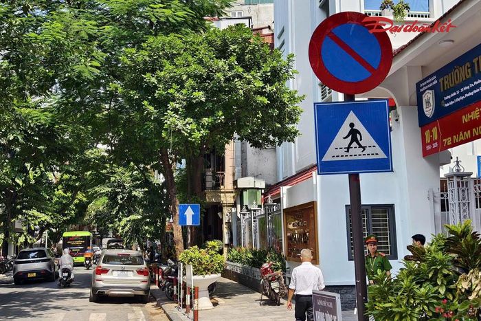 Tuy nhiên, qua công tác tuần tra, kiểm soát, lực lượng chức năng vẫn phát hiện một số trường hợp vi phạm, chủ yếu liên quan đến xe kinh doanh vận tải, taxi và phương tiện đưa đón người.