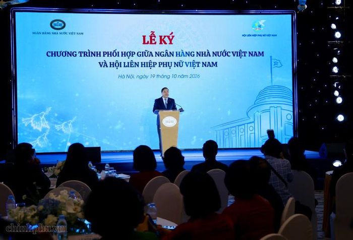 Phó Thủ tướng Thường trực đề nghị tập trung triển khai đồng bộ bốn nhóm nhiệm vụ trọng tâm - Ảnh: chinhphu.vn/Phương Nguyên