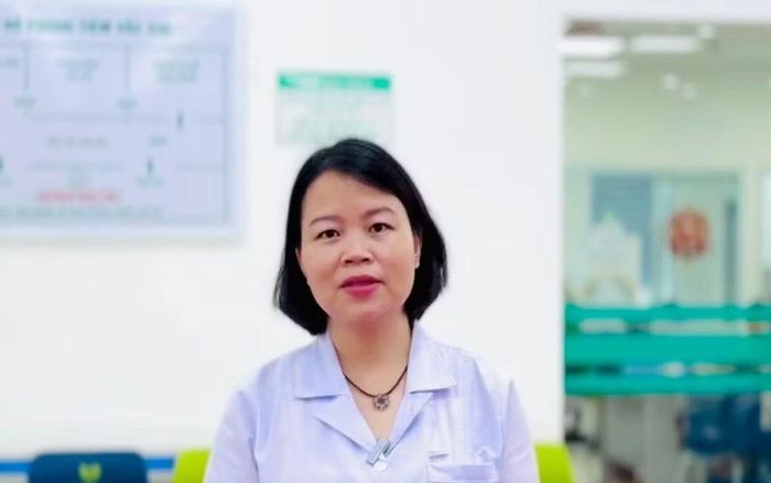 Bác sĩ Nguyễn Nguyên Huyền, Giám đốc Trung tâm phòng, chống dịch, Bệnh viện Bệnh Nhiệt đới Trung ương.
