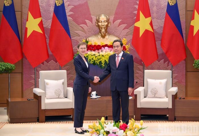 Chủ tịch Quốc hội Trần Thanh Mẫn hội kiến Thủ tướng Công quốc Liechtenstein Brigitte Haas.