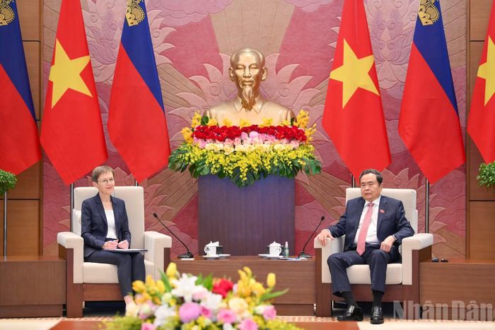 Chủ tịch Quốc hội Trần Thanh Mẫn hội kiến Thủ tướng Công quốc Liechtenstein Brigitte Haas.
