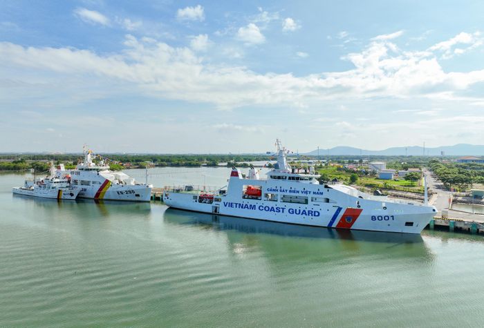 Các tàu của Bộ Tư lệnh Vùng Cảnh sát biển 3 tham gia hội thi, hội thao