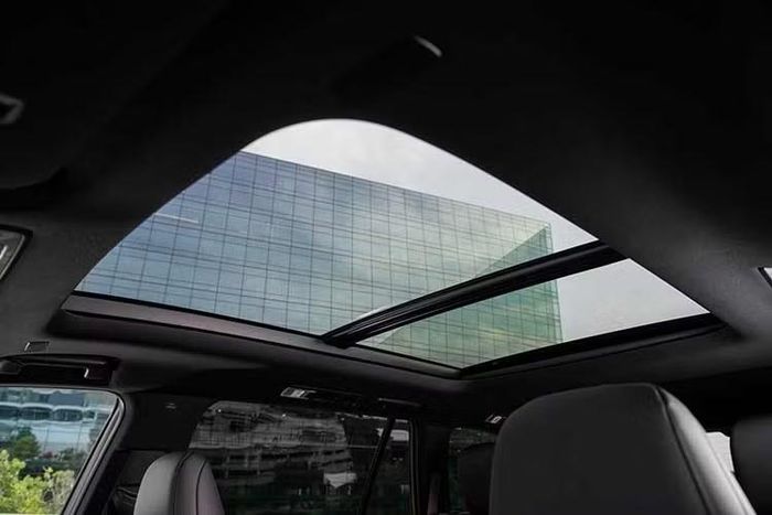 Lexus TX được phát triển nhằm đáp ứng nhu cầu sử dụng SUV hạng sang ba hàng ghế, ưu tiên không gian hành khách và khả năng chuyên chở hành lý. Kể từ khi ra mắt, mẫu xe này ghi nhận doanh số vượt kỳ vọng ban đầu tại Bắc Mỹ, hiện chỉ xếp sau RX và NX trong danh mục sản phẩm Lexus.
