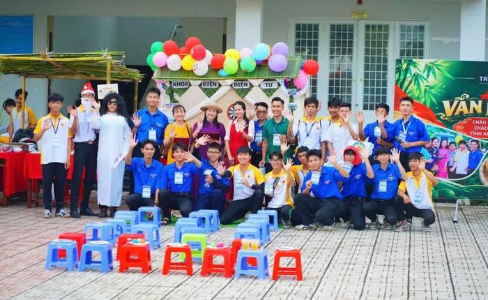 Khoa Điện - Điện tử Trường Cao đẳng Kiên Giang trong ngày khai giảng năm học 2026 - 2027.