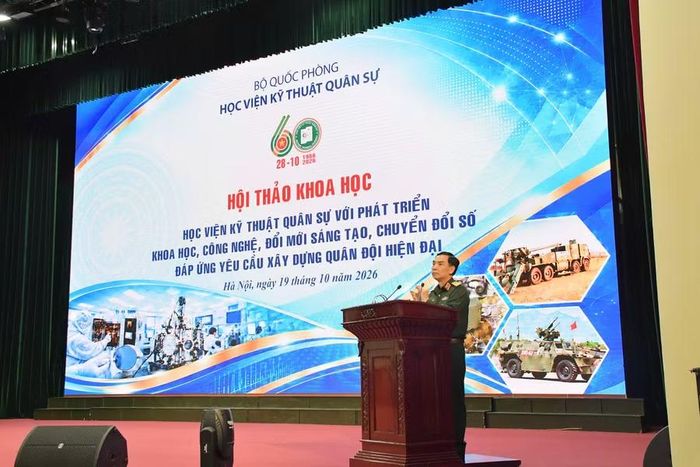 Trung tướng, GS.TS Lê Minh Thái - Giám đốc Học viện Kỹ thuật quân sự phát biểu khai mạc hội thảo.