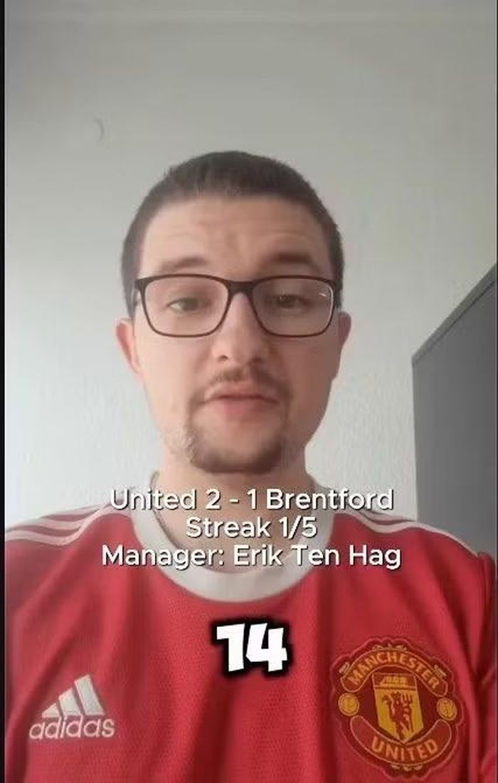 Frank Ilett, người có biệt danh "The United Strand", thường xuyên cập nhật quá trình nuôi tóc chờ Man Utd thắng 5 trận liên tiếp. Ảnh: Instagram @theunitedstrand.