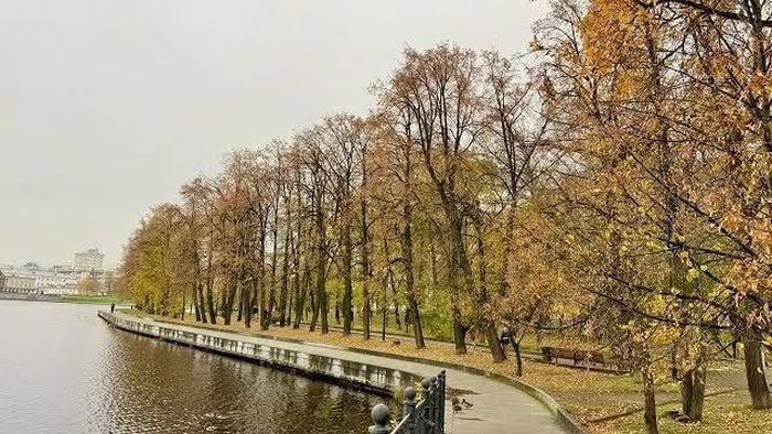 Sắc Thu vàng tuyệt đẹp ở Ekaterinburg. (Ảnh TGCC)
