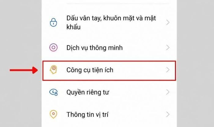 Truy cập Cài đặt trên điện thoại.
