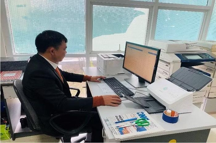 Chuyển đổi số đặt ra yêu cầu học tập thường xuyên đối với cán bộ, đảng viên và người lao động. Nguồn: Công ty Thuỷ điện Quảng Trị.