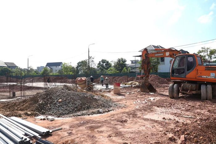 Nhiều phần việc quan trọng vẫn đang ngổn ngang.