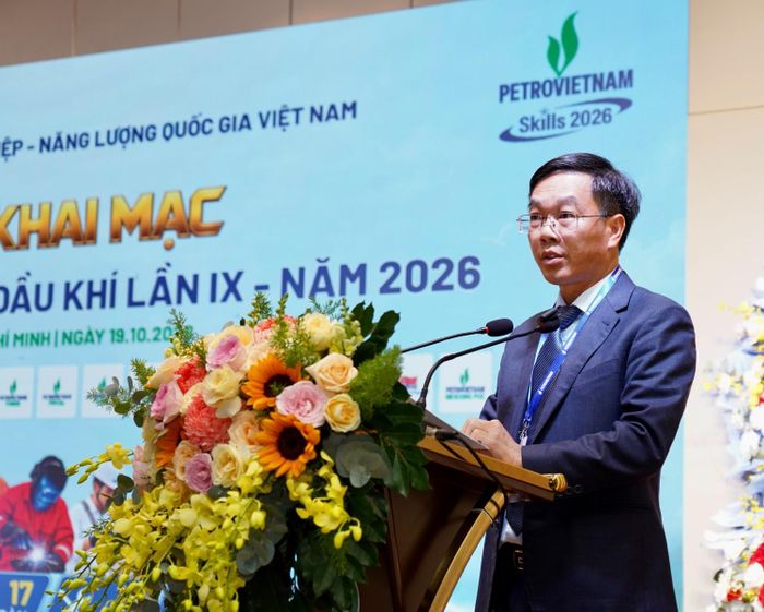 Ông Ngô Xuân Hưng - Hiệu trưởng Trường Cao đẳng Dầu khí: PVCollege cam kết phối hợp chặt chẽ với các thành viên Ban Tổ chức và các đơn vị liên quan để tổ chức Hội thi an toàn, nghiêm túc, khách quan, công bằng, đúng quy chế và tiến độ.
