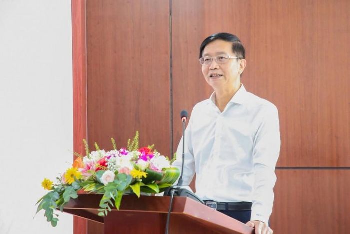 Đồng chí Trần Quang Dũng, Phó Bí thư Thường trực Đảng ủy Tập đoàn phát biểu chỉ đạo tại buổi lễ.