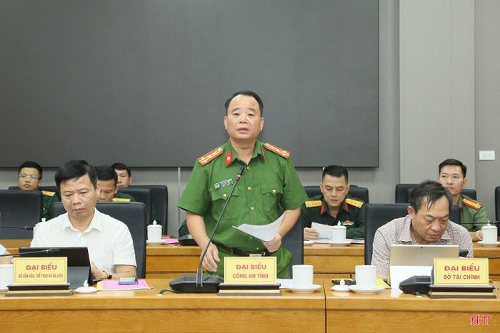 Đại tá Trần Hữu Cảnh - Trưởng phòng Cảnh sát QLHC về TTXH (Công an tỉnh) thông tin về kết quả, tiến độ thu nhận mẫu ADN thân nhân liệt sĩ trên địa bàn tỉnh.