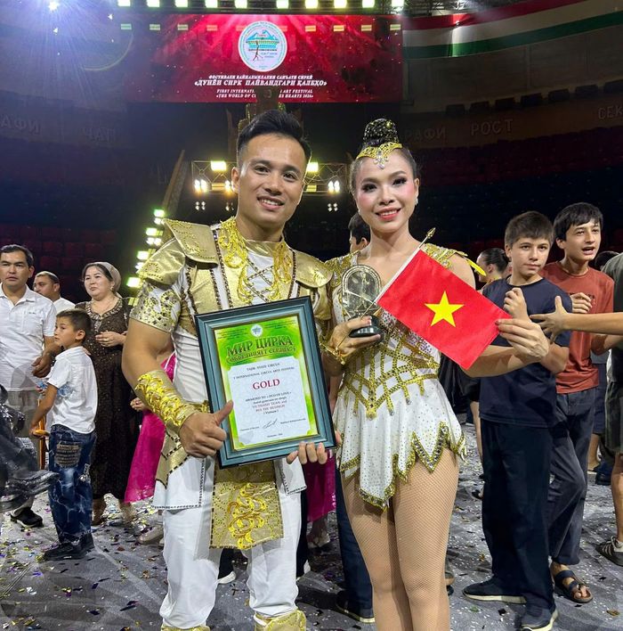 NSƯT Bùi Thị Hương mang bản sắc Việt ghi dấu ấn trên sân khấu quốc tế.