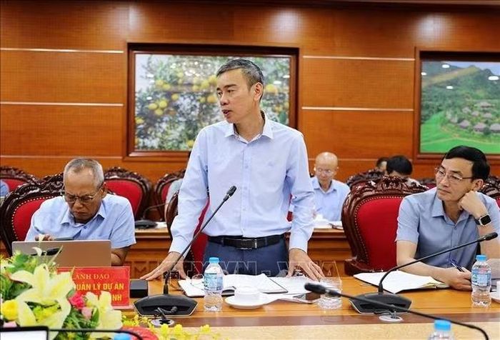 Đại diện Ban Quản lý dự án khu vực Hòa Bình phát biểu tại Hội nghị.