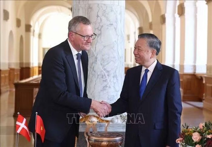 Tổng Bí thư, Chủ tịch nước Tô Lâm hội kiến Chủ tịch Quốc hội Đan Mạch Henrik Frandsen. Ảnh: Thống Nhất/TTXVN