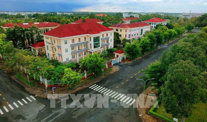 Trụ sở Sở Nội vụ tỉnh Hậu Giang cũ nằm trong khuôn viên Khu hành chính UBND tỉnh Hậu Giang cũ. Ảnh: Duy Khương – TTXVN