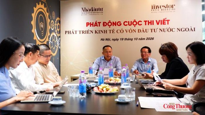 Toàn cảnh lễ phát động.