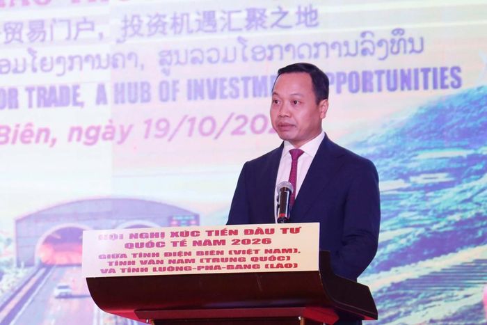 Ông Trần Tiến Dũng, Bí thư Tỉnh ủy Điện Biên phát biểu tại hội nghị. Ảnh; Tỉnh Điện Biên.