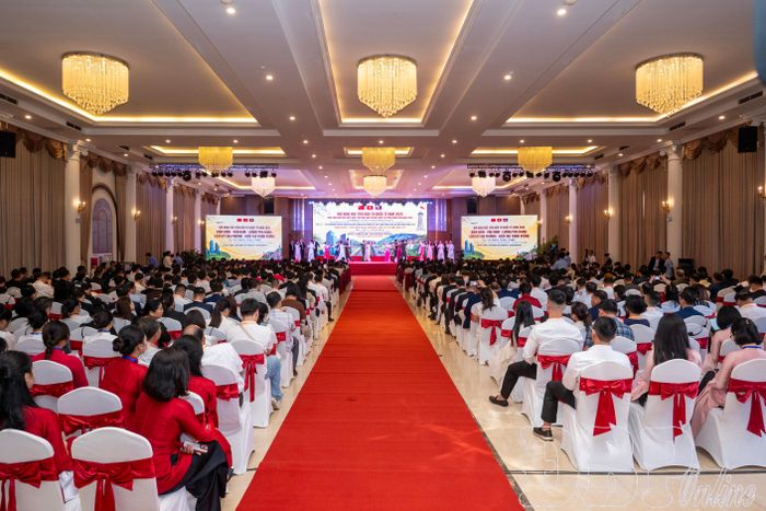 Quang cảnh hội nghị.