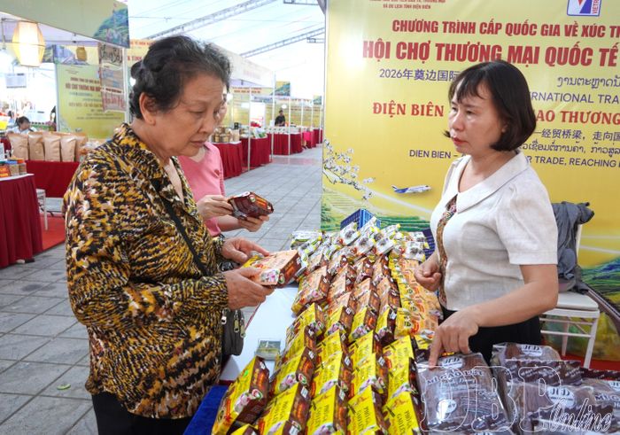Sản phẩm của HTX do chị Dung làm chủ được nhiều khách hàng tin dùng.