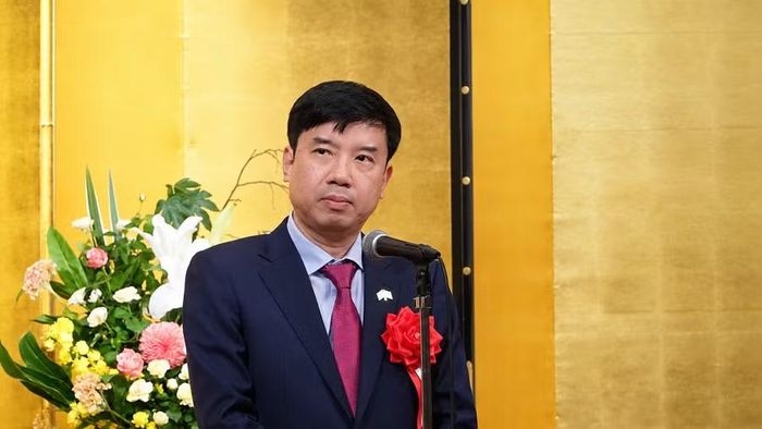  Tổng lãnh sự Việt Nam tại Osaka Nguyễn Trường Sơn cho rằng Izumisano có nhiều tiềm năng kết nối với Gia Lai trong các lĩnh vực thương mại, du lịch và phát triển nguồn nhân lực. Ảnh: Ngọc Luận 