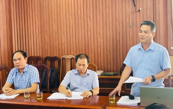  Các đại biểu tham gia ý kiến tại buổi tham vấn. Ảnh: Anh Huy 