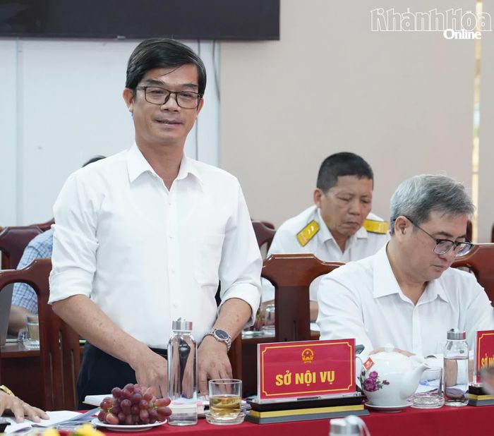 Đại diện Sở Nội vụ phát biểu tại buổi làm việc.