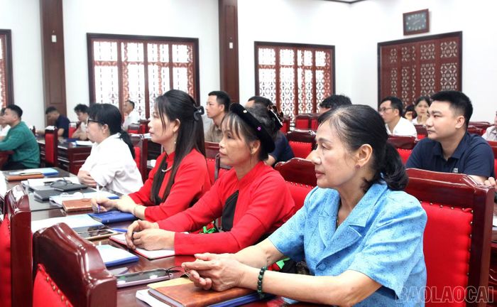  Các học viên tham gia tập huấn. 