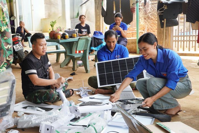 Thông qua các phong trào, hoạt động, Đoàn Thanh niên xã Quảng Sơn đã kịp thời phát hiện những nhân tố tích cực để bồi dưỡng, tạo nguồn cho Đảng