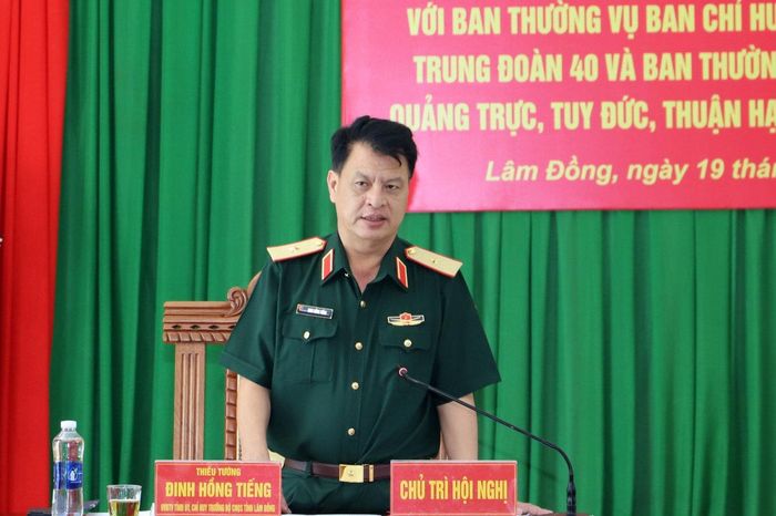 Thiếu tướng Đinh Hồng Tiếng, Chỉ huy trưởng Bộ Chỉ huy Quân sự tỉnh Lâm Đồng phát biểu kết luận hội nghị