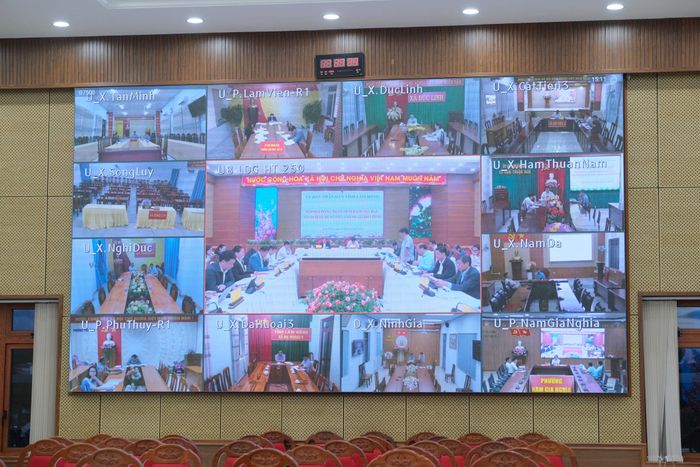 Cuộc họp được trực tuyến với các điểm cầu địa phương