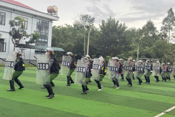 Cán bộ Trại giam Đắk P’lao thực hiện nhiệm vụ quản lý, giáo dục phạm nhân gắn với kỷ luật và tính nhân văn