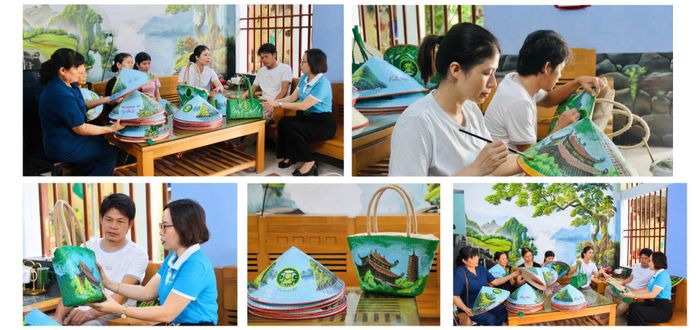 Người dân và các thợ thủ công trở thành “đại sứ du lịch”, trực tiếp hướng dẫn du khách trải nghiệm vẽ tranh di sản trên nón lá và làm đồ lưu niệm thủ công.