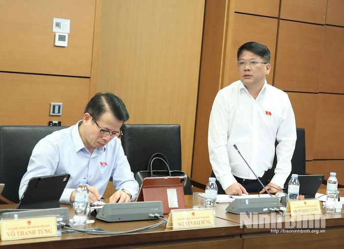 Đại biểu Phạm Trọng Cường, Ủy viên, ĐBQH hoạt động chuyên trách tại Ủy ban Văn hóa và Xã hội của Quốc hội tham gia thảo luận.