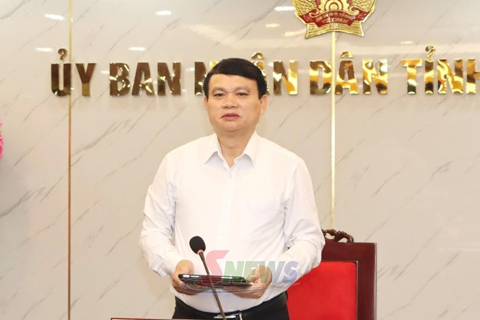 Đồng chí Đặng Ngọc Hậu, Phó Chủ tịch UBND tỉnh phát biểu tại cuộc họp.