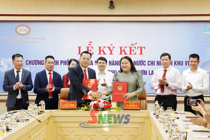 Lãnh đạo NHNN Chi nhánh Khu vực 3 và Hội LHPN tỉnh Sơn La ký kết chương trình phối hợp giai đoạn 2026-2030.