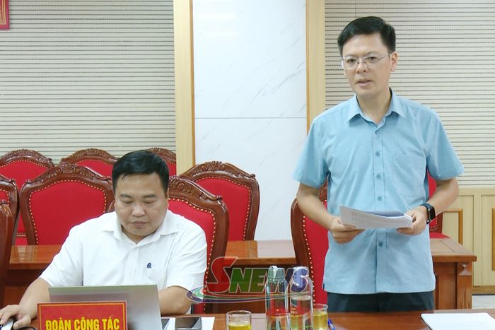 Đại diện Đoàn Kiểm tra thông qua dự thảo báo cáo kết quả kiểm tra đối với Đảng ủy Sở Tài chính.