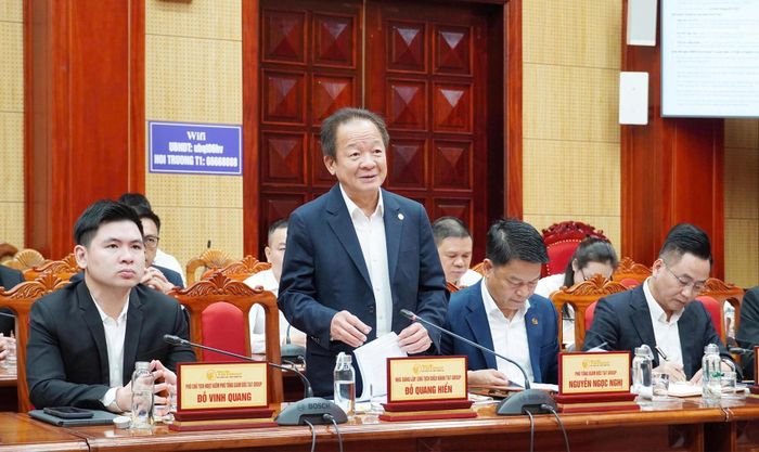 Chủ tịch Tập đoàn T&T Đỗ Quang Hiển phát biểu tại buổi làm việc.