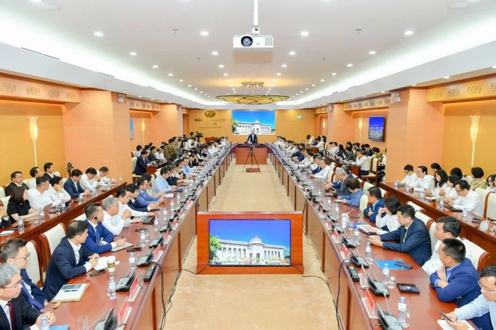 Lãnh đạo nhiều tổ chức tín dụng tham dự cuộc họp. Ảnh tư liệu.