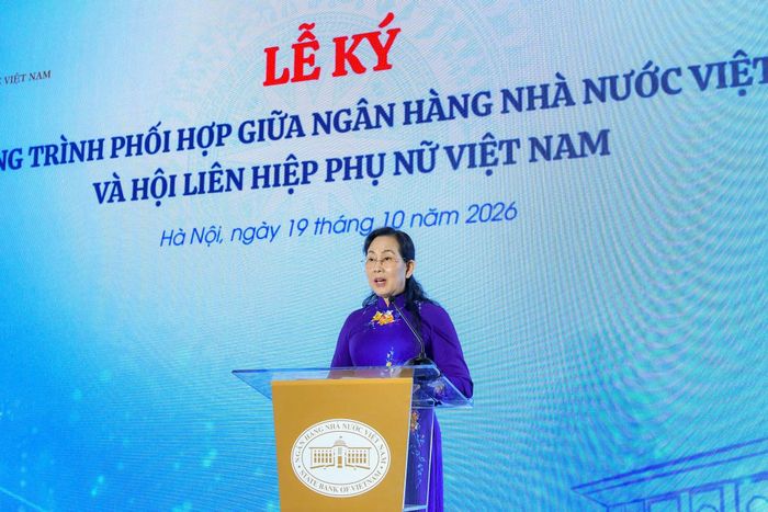 Chủ tịch Hội Liên hiệp Phụ nữ Việt Nam Lê Thị Thủy phát biểu