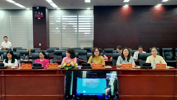 Các đại biểu tham dự Lễ ký kết chương trình phối hợp tại điểm cầu TP. Đà Nẵng (Ảnh: Công Thái)